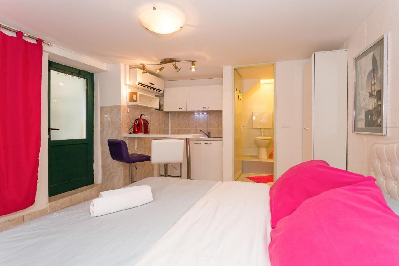 Modern And Practical Studio In The Heart Of 스플리트 외부 사진
